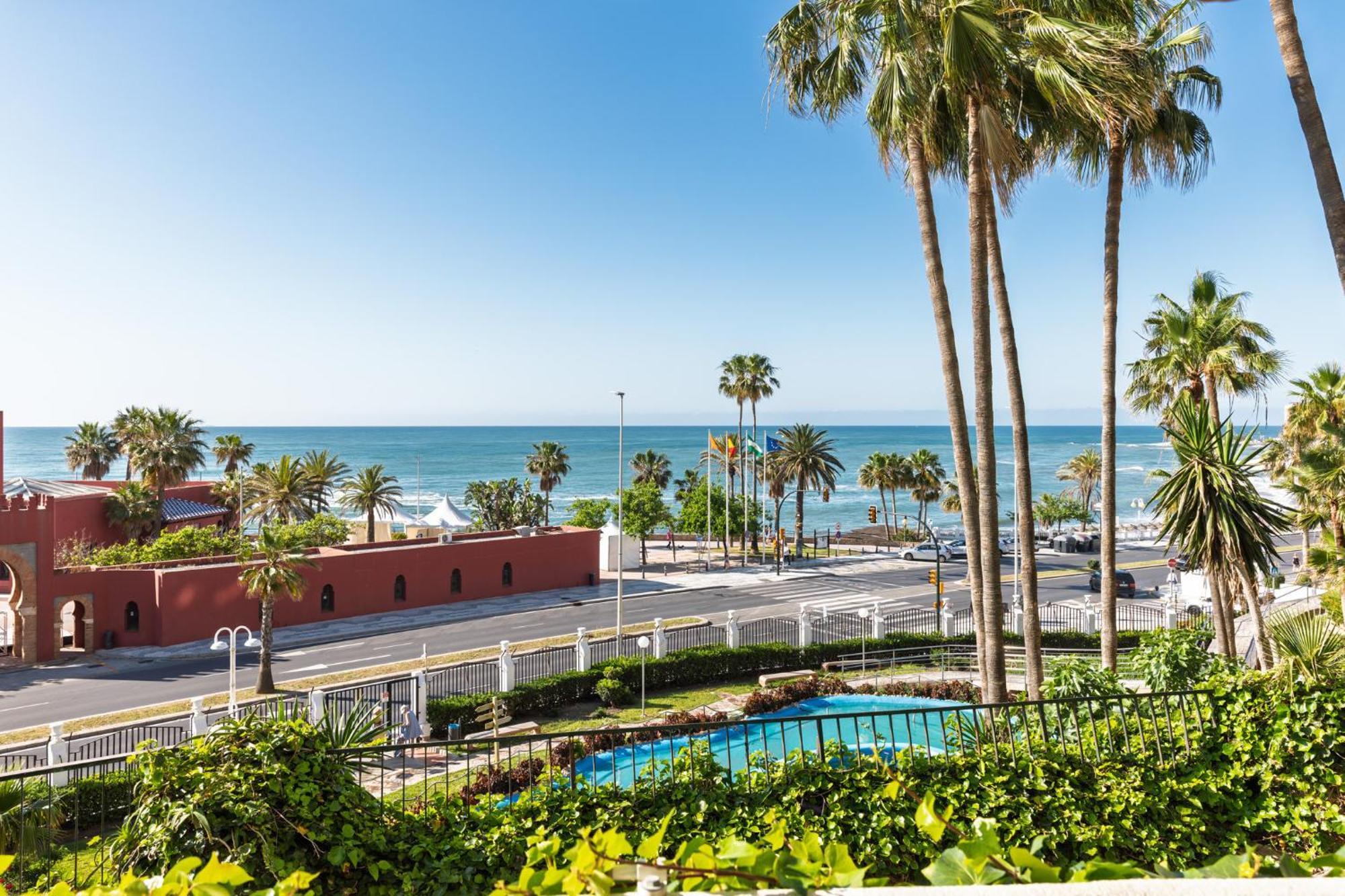 Benalbeach Premium Apartments By Alfresco Stays Benalmadena Exterior photo